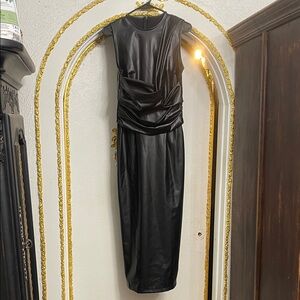 Boutique Black Faux Leather High-Neck Sleeveless Size L